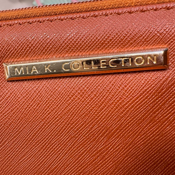 MIA K COLLECTION BROWN ZIPPY WALLET - Picture 8 of 10